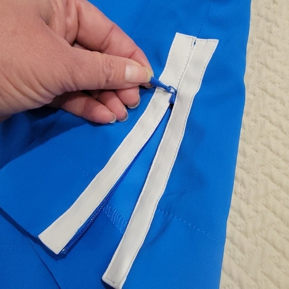 Nike Golf Skort Blue Skort Activewear Skirt with Shorts Zipper sides Size 10 - Picture 5 of 15